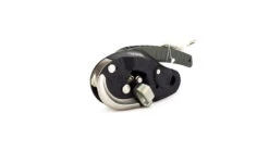Petzl I'D Evac Descender -Petzl Adventure Sales Store opplanet petzl i d evac self braking descender black d020ca01 av 1