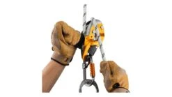 Petzl I'D Self-braking Descender -Petzl Adventure Sales Store opplanet petzl i d self braking descender small d020aa00 pet cas petzl19s47 d020aa00 v3 4