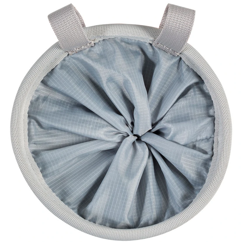 Petzl Sakapoche Chalk Bag - Red 2 Petzl Sakapoche Chalk Bag - Red - Image 2