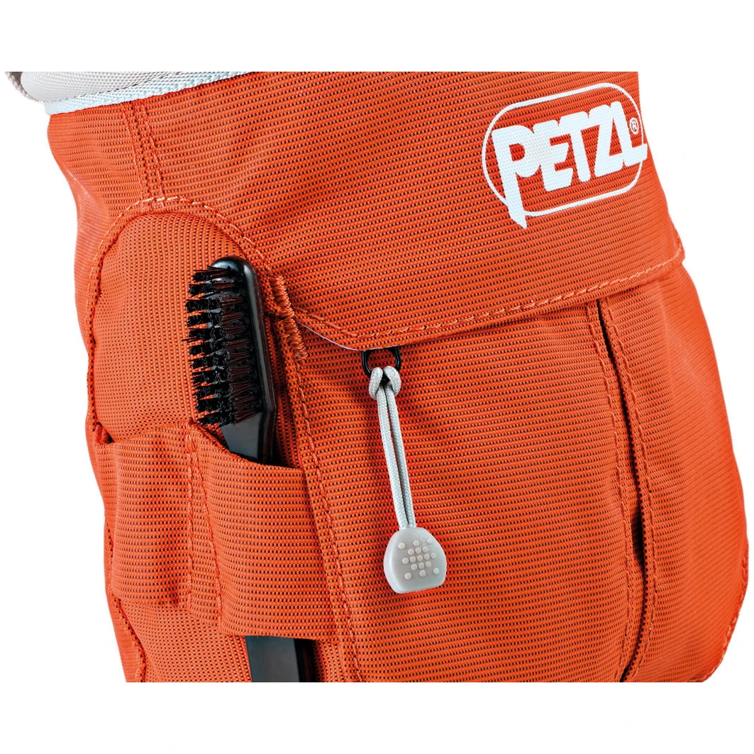 Petzl Sakapoche Chalk Bag - Red 3 Petzl Sakapoche Chalk Bag - Red - Image 3